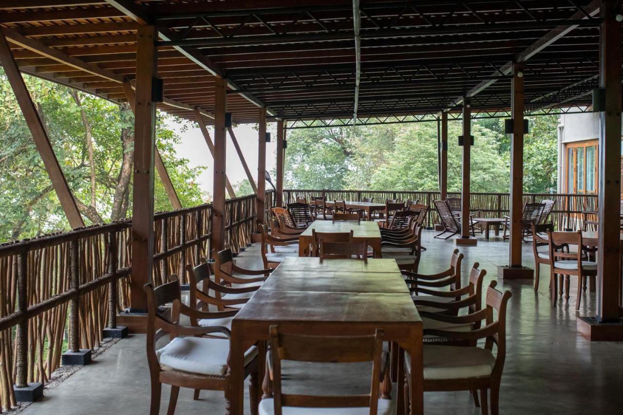 Hotel Birds Park Polgahawela 3*