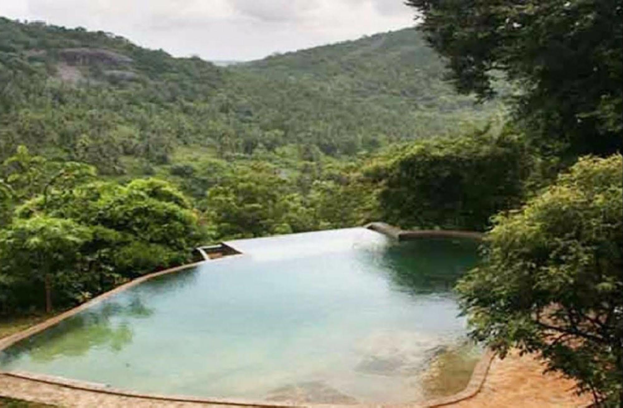 Birds Park Polgahawela 3* Wadakada